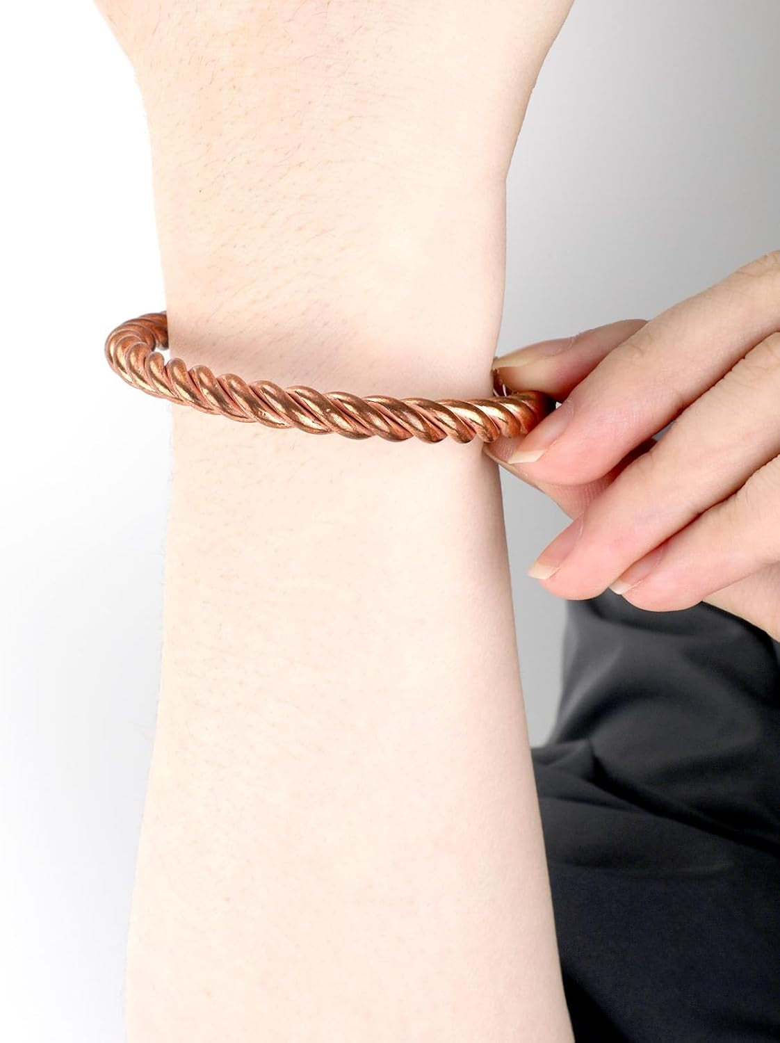 Tensor Bracelet – Handmade Solid Copper Twisted Bangle