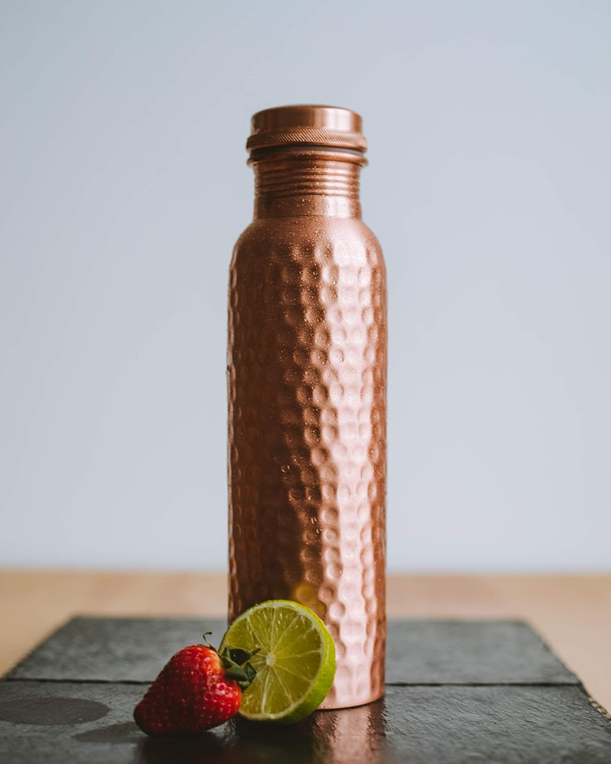Handcrafted Pure Copper Water Bottle – 1L Ayurvedic Wellness Vessel (Hammered Finish)