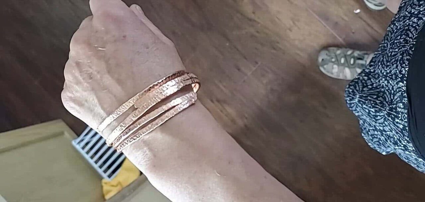 Handcrafted Copper Bangle – Hammered & Adjustable