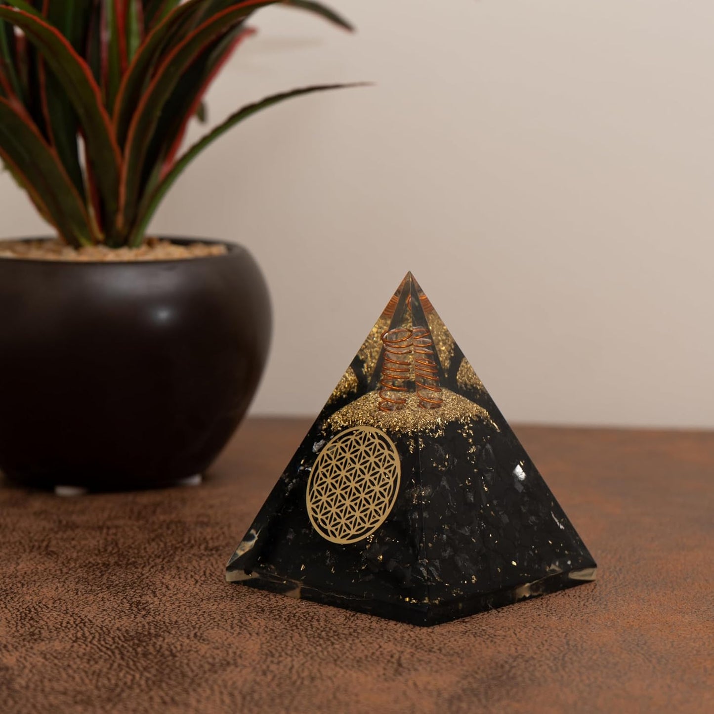 Black Tourmaline Orgonite Pyramid & Pendant Set – Energy Cleansing & Protection