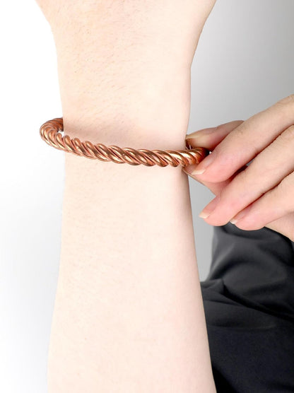 Tensor Bracelet – Handmade Solid Copper Twisted Bangle