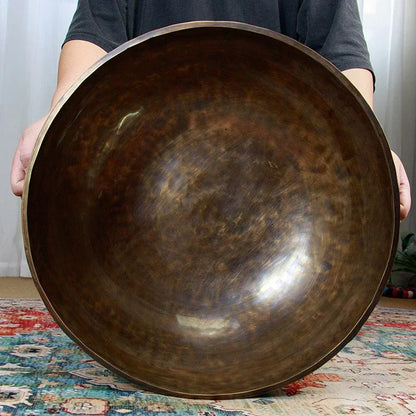 Sacred Foot Singing Bowl — Nepalese Handmade Brass Sound Vessel for Grounded Healing & Deep Vibrational Therapy