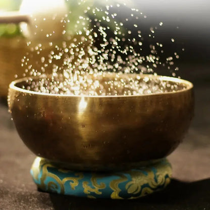 Nepalese Buddha Singing Bowl — Large Handmade Sound Healing Instrument for Deep Meditation, Chakra Balancing & Energy Work