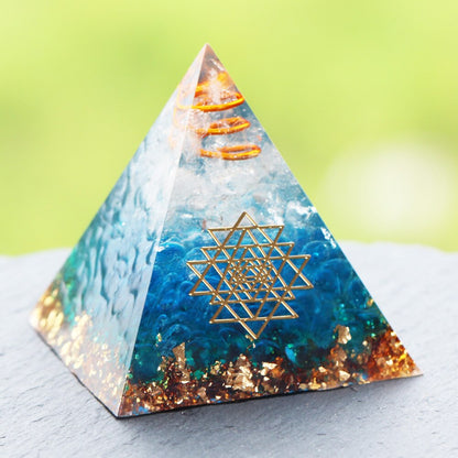 Energy Orgonite Pyramid Blue Glass Gravel Healing Crystals Reiki Chakra Orgone Multiplier Pyramids Fengshui Home Decor